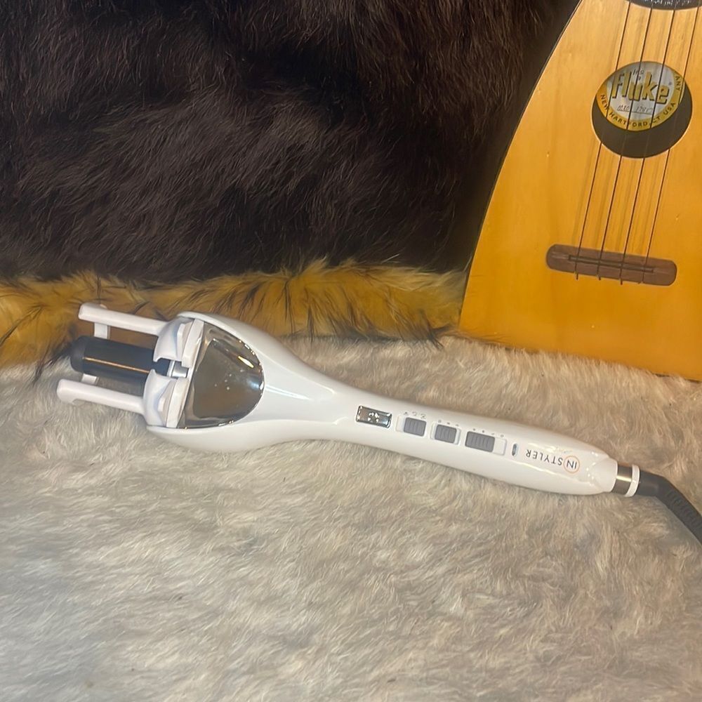InStyler curling iron (1000)